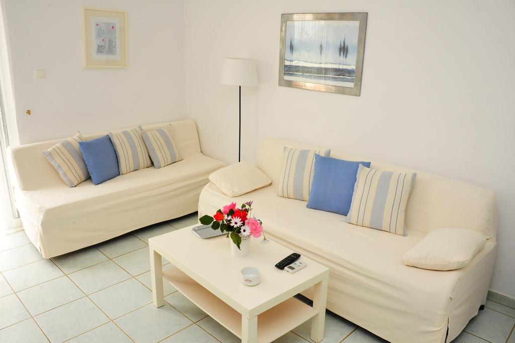 Villa Fleria Seaside Studios&Apts Gerani  Exterior foto